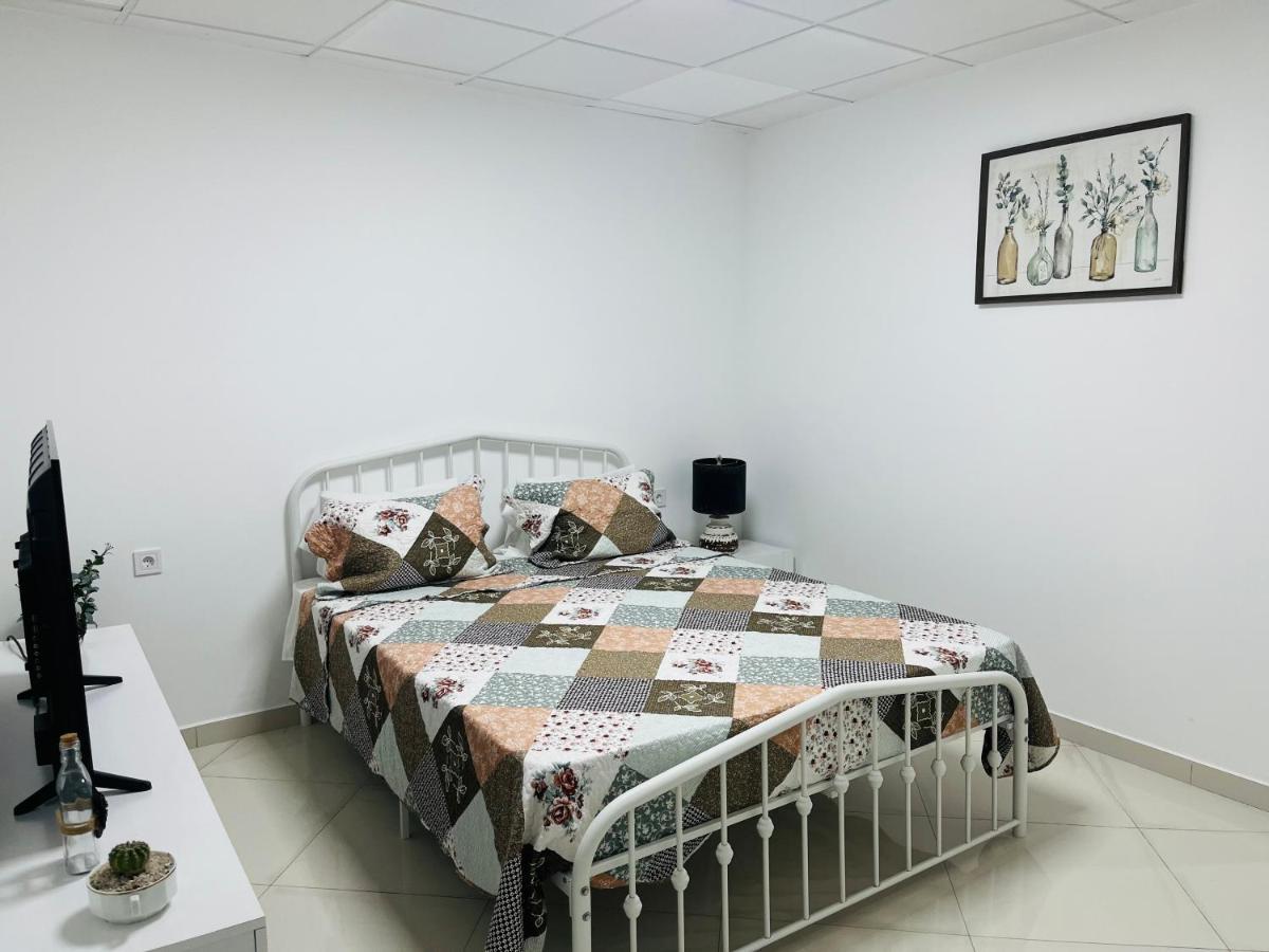 Techas City Center Luxurious Suites & Rooms ปรายา ภายนอก รูปภาพ